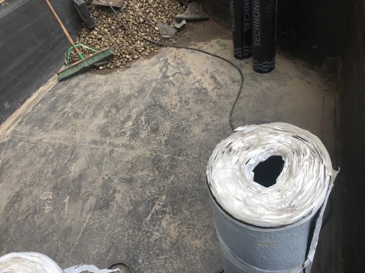Gallery 47 Expert Super Seal Roofing & Tuckpointing