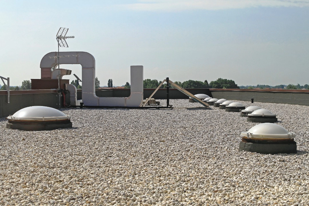 Commercial flat roof on a building in Wicker Park, Chicago