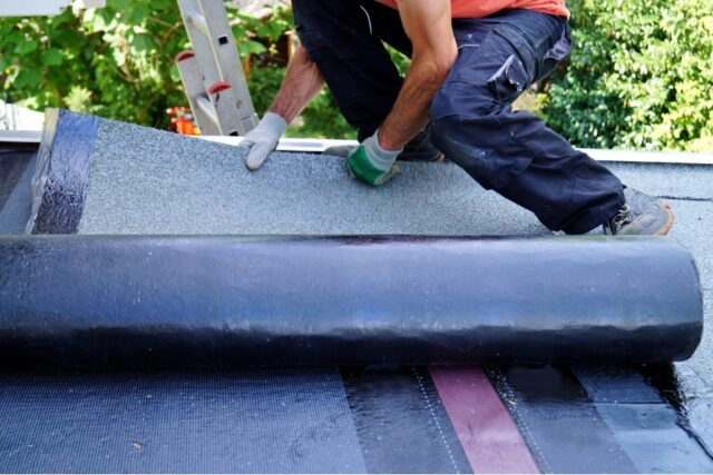 Roofing and tuckpointing company in Wrigleyville, Chicago