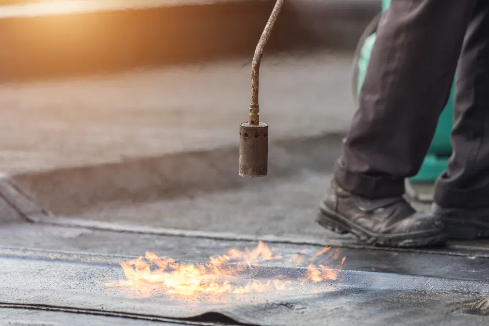 Wicker Park flat roofing and tuckpointing contractor