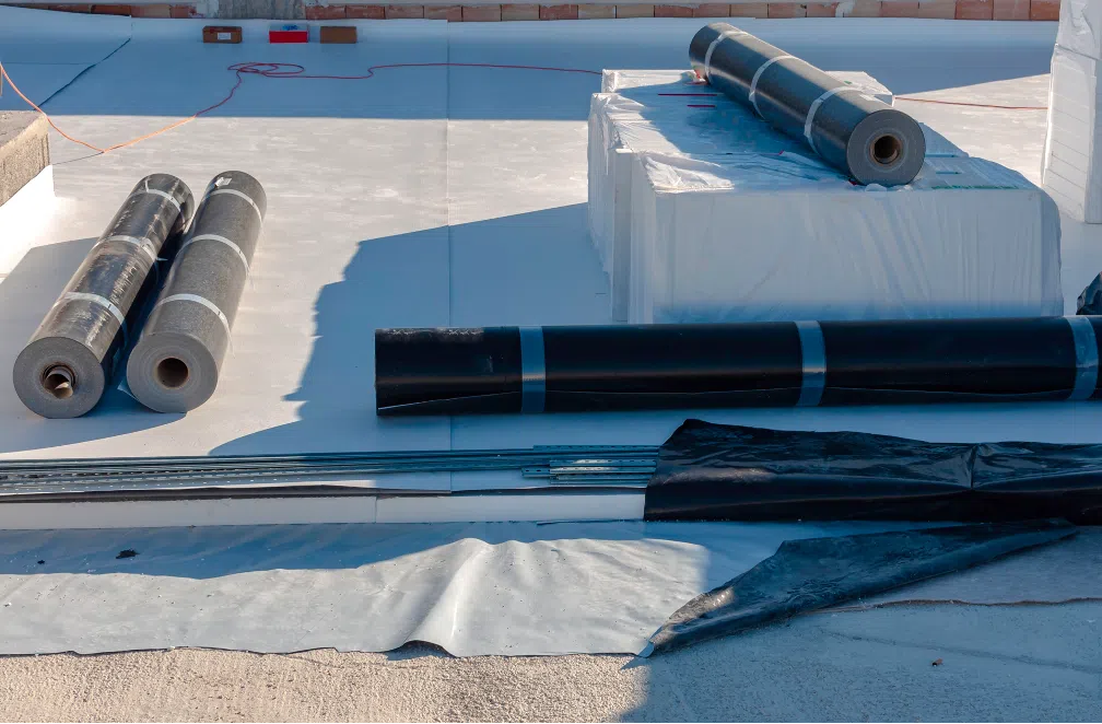 Flat roofing and tuckpointing company in Roscoe Village Chicago